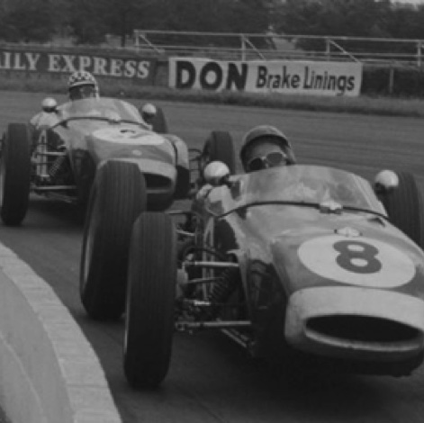 Jim et  son équipier Innes Ireland au GP de Grande Bretagne