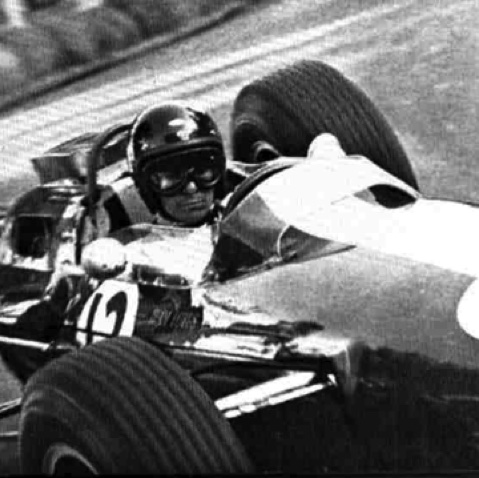 La détermination n'y suffise pas, il faut un peu de chance ou moins de malchance....