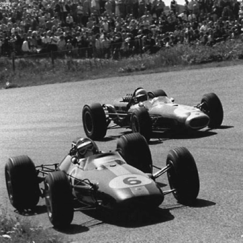 Coude à coude avec Jack Brabham à Zandwoort