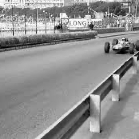 Au raz des rails à Monaco...