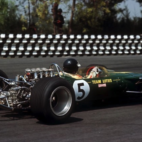 Les glisières typiques du circuit de Mexico City