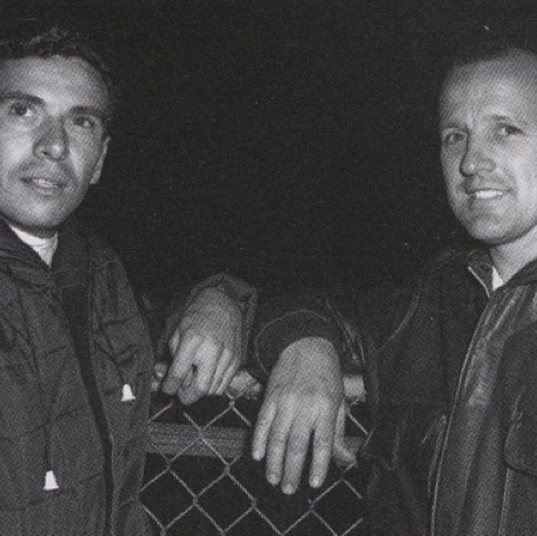 Jim Clark "champion du vieux continent" pose avec A.J. Foyt, vedette américaine
© International Motor Speedway