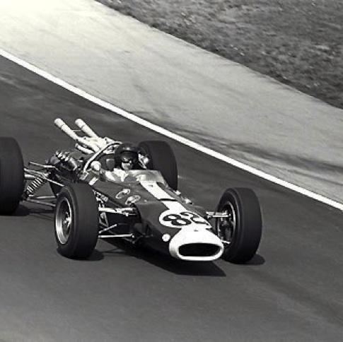 Bien parti pour gagner à Indy !