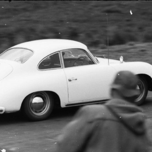 Jim avec son mentor et ami Ian Scoot Watson (avec lunettes)