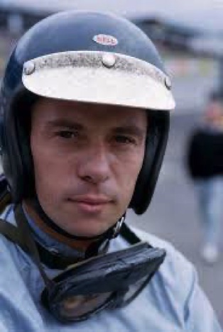 Le célèbre casque Bucco bleu écossais