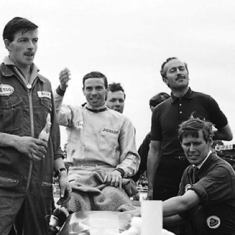 Un champion et son équipe !