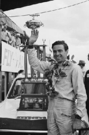 Victoire avec la Cortina Lotus