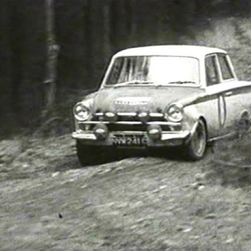 Changement de terrain : de la piste à la terre pour Jimmy !