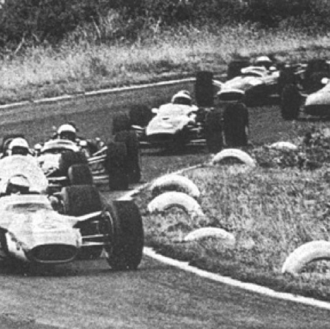 Sécurité de l'époque...